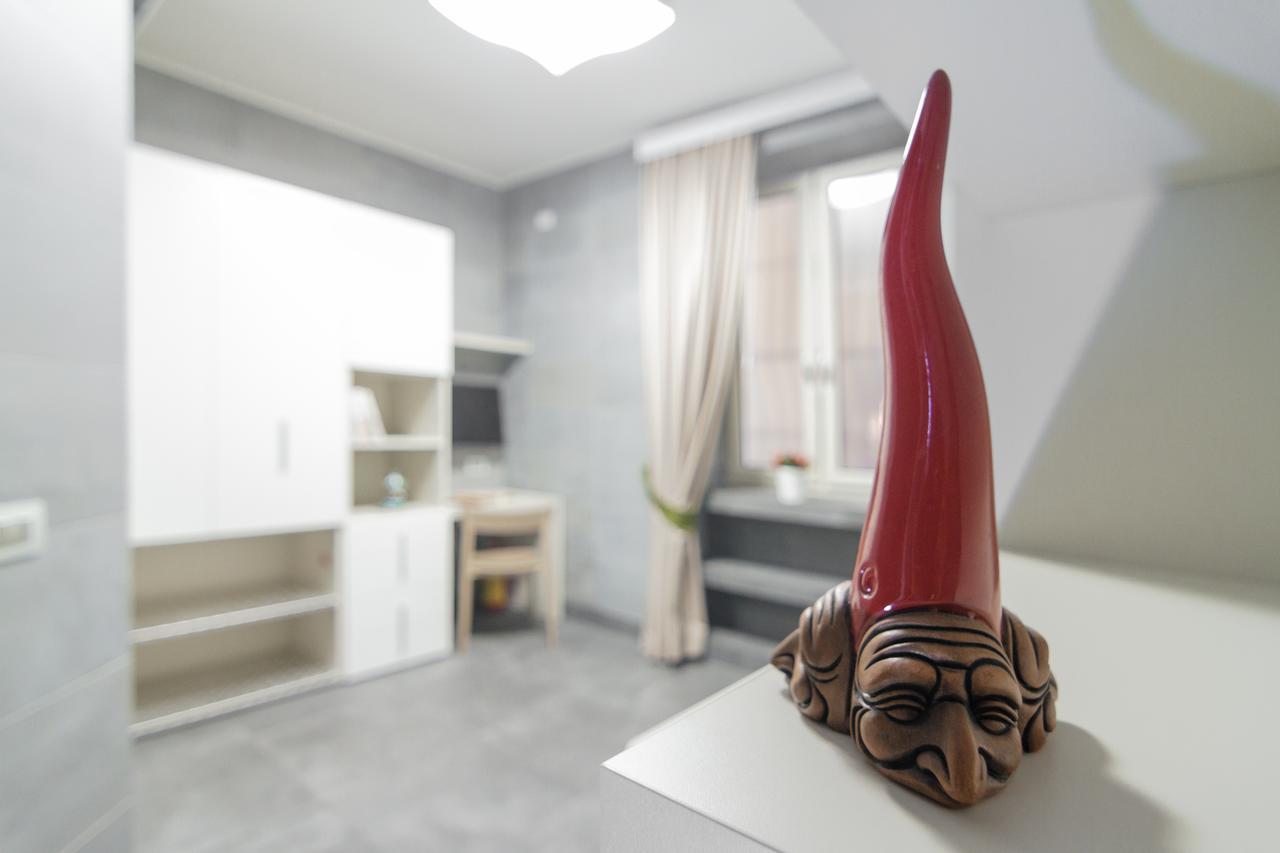 Relais Nevel Ai Decumani Apartment Napoli Ngoại thất bức ảnh