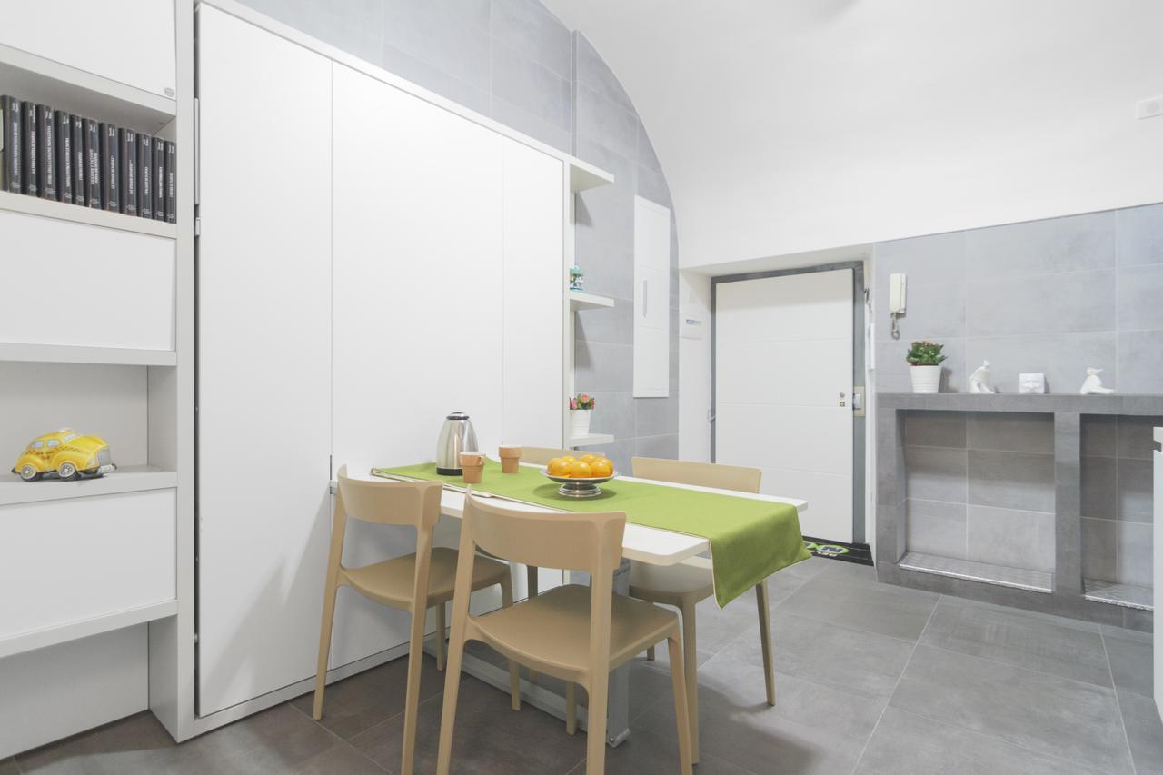 Relais Nevel Ai Decumani Apartment Napoli Ngoại thất bức ảnh
