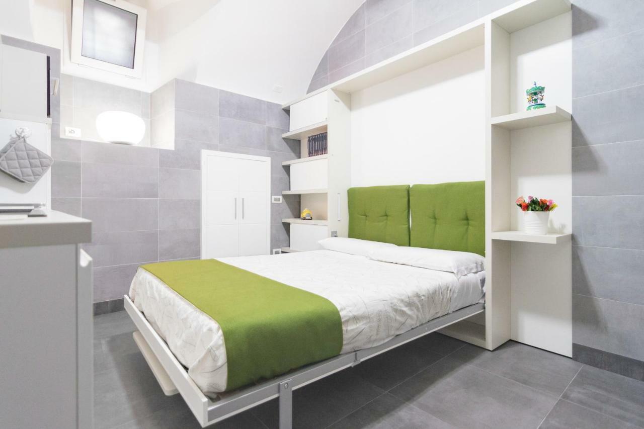 Relais Nevel Ai Decumani Apartment Napoli Ngoại thất bức ảnh