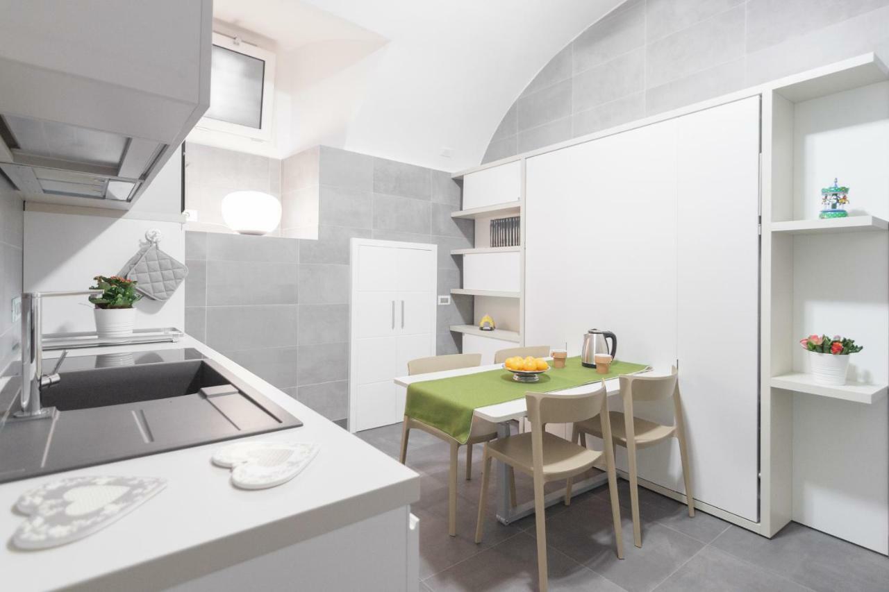 Relais Nevel Ai Decumani Apartment Napoli Ngoại thất bức ảnh